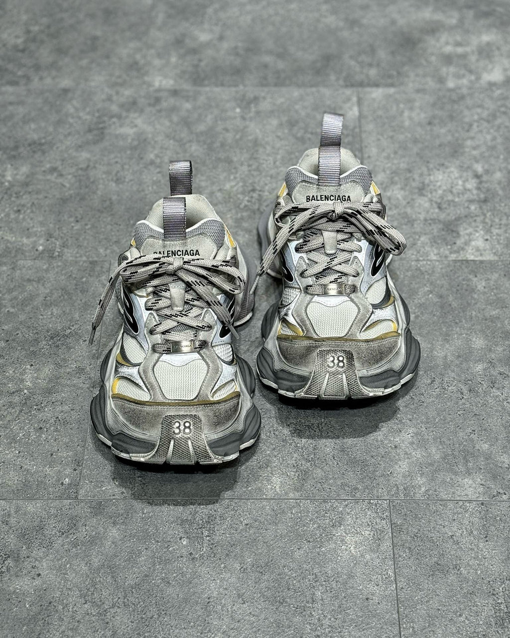 BLCG Sneakers