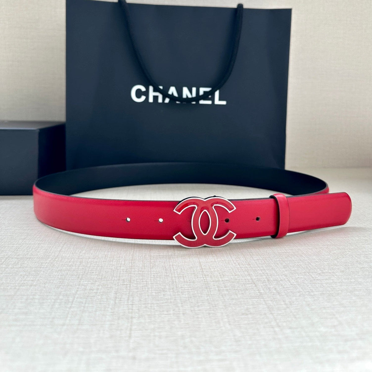 CC 30MM BELT IN CHERRY RED SMOOTH CALFSKIN METAL HARDWARE