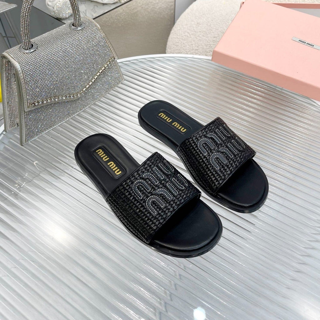 Slippers Black Leather With Sedge Straps