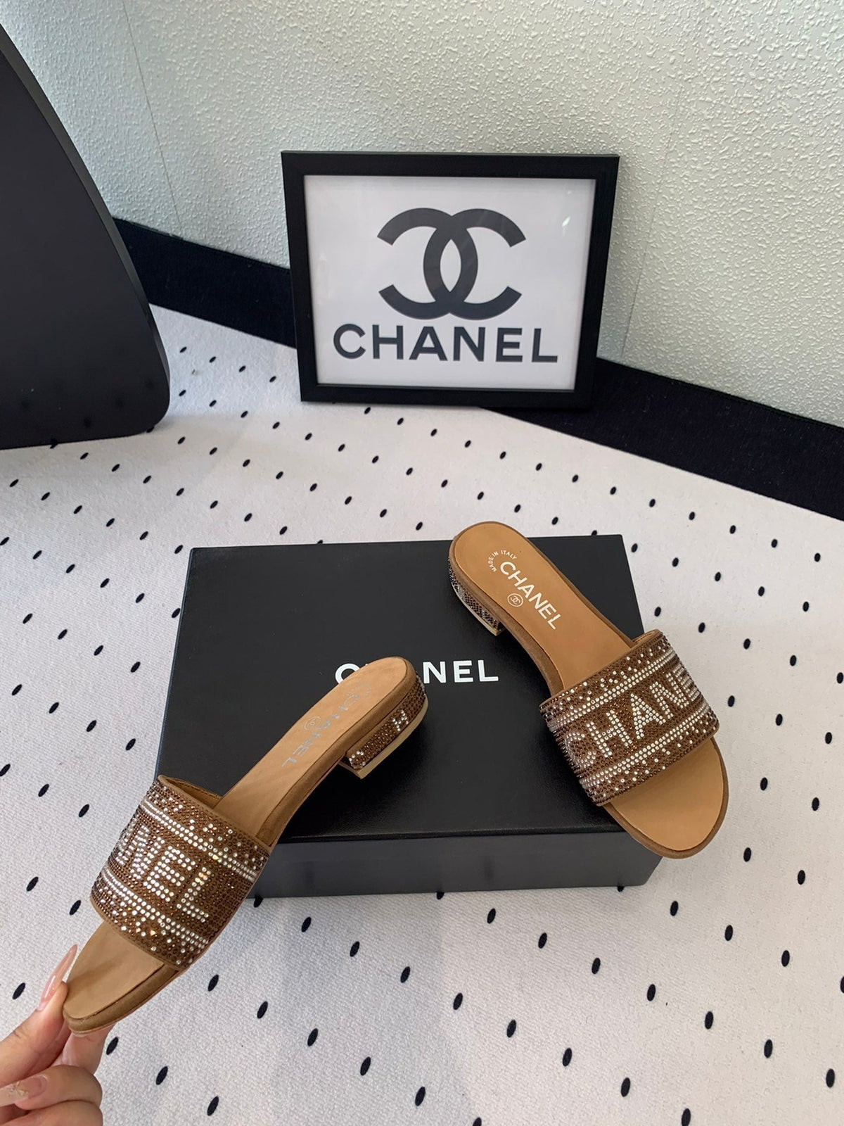 CC RHINESTONE LETTER SLIPPERS CINNAMON BROWN LAMBSKIN