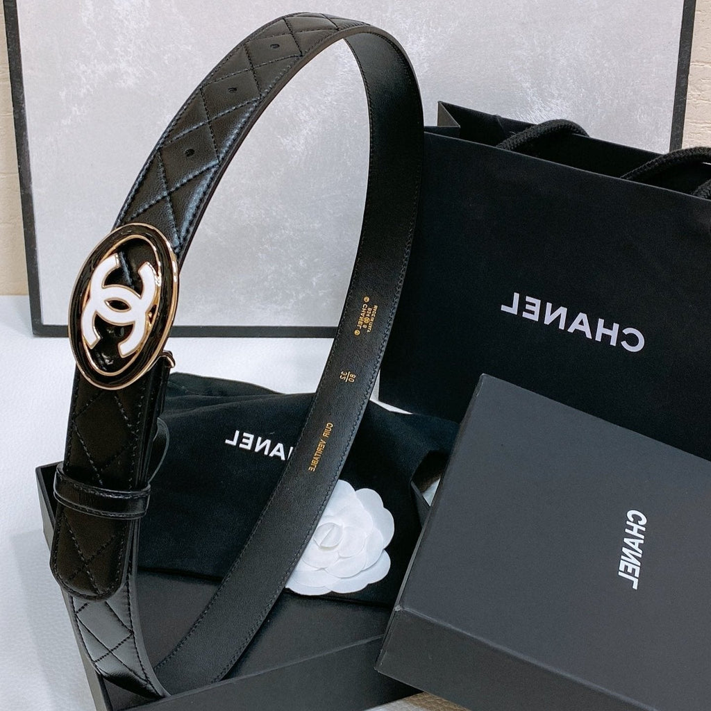 CC 30MM BELT IN BLACK EMBROIDERED CALFSKIN WHITE MIX BLACK METAL HARDWARE