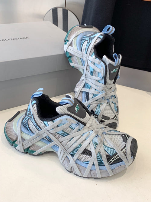 3XL EXTREME LACE SNEAKER GRAY AND LIGHT BLUE