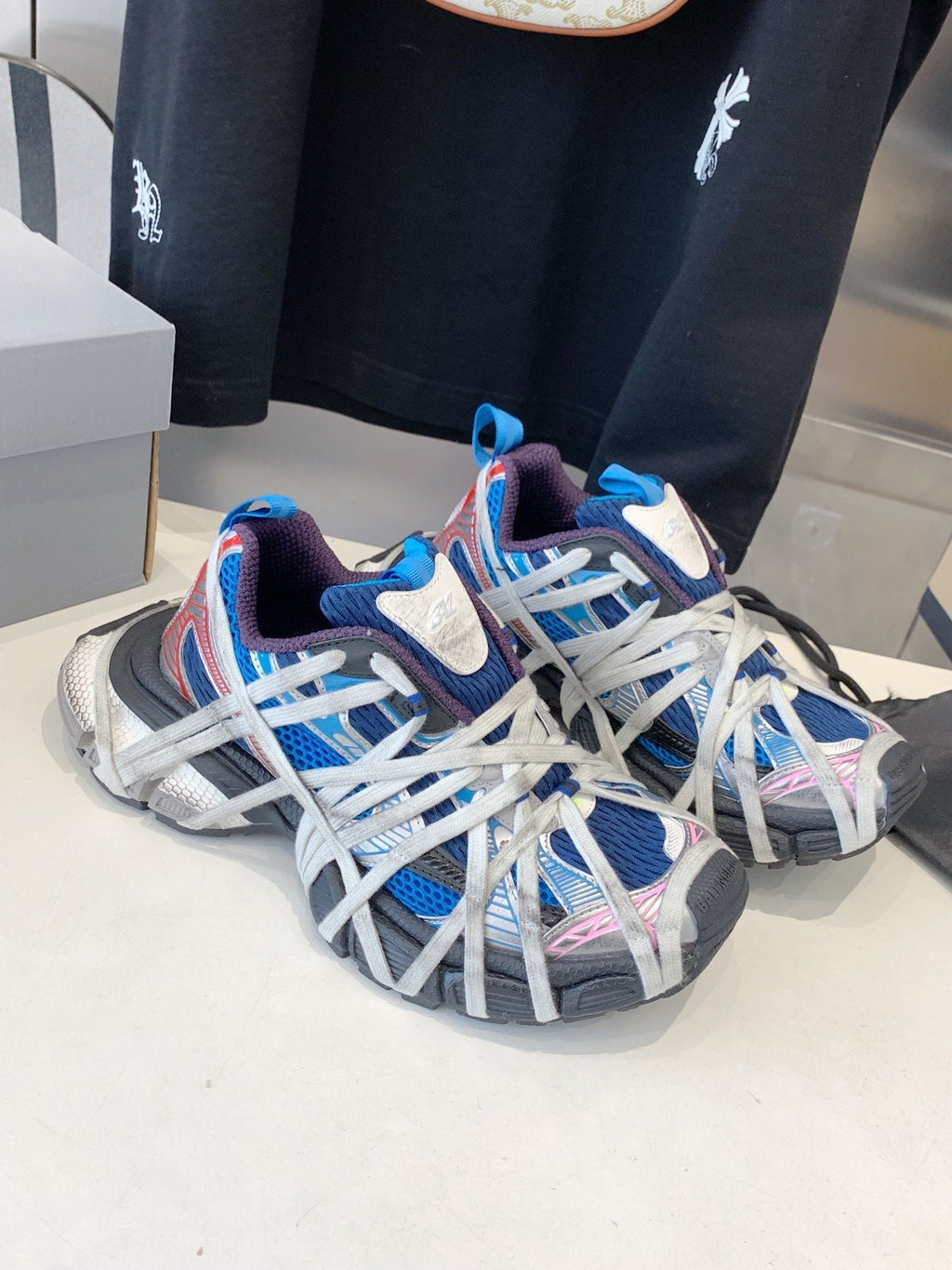 3XL EXTREME LACE SNEAKER BLUE MIX PINK SILVER AND RED