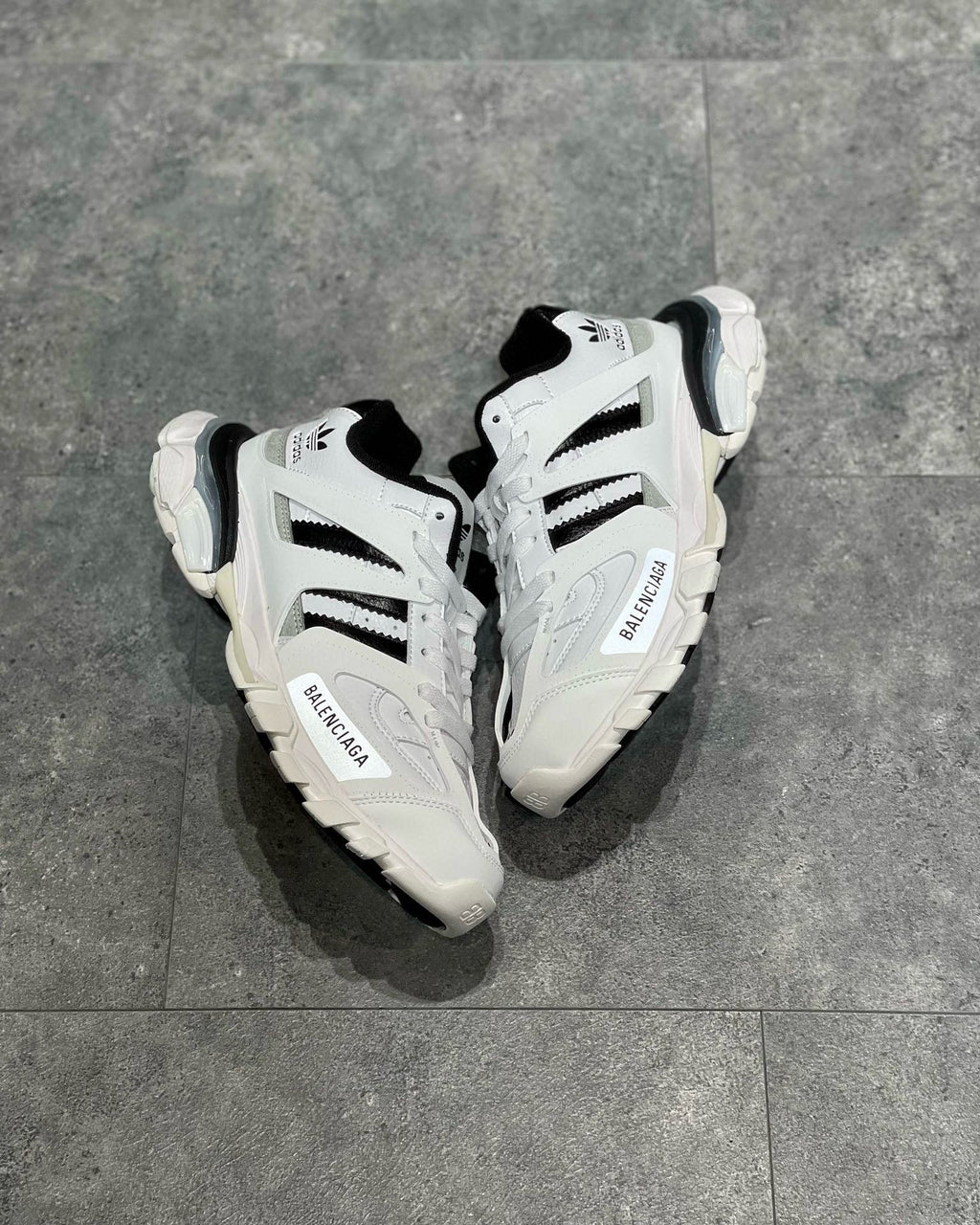 BLCG Sneakers