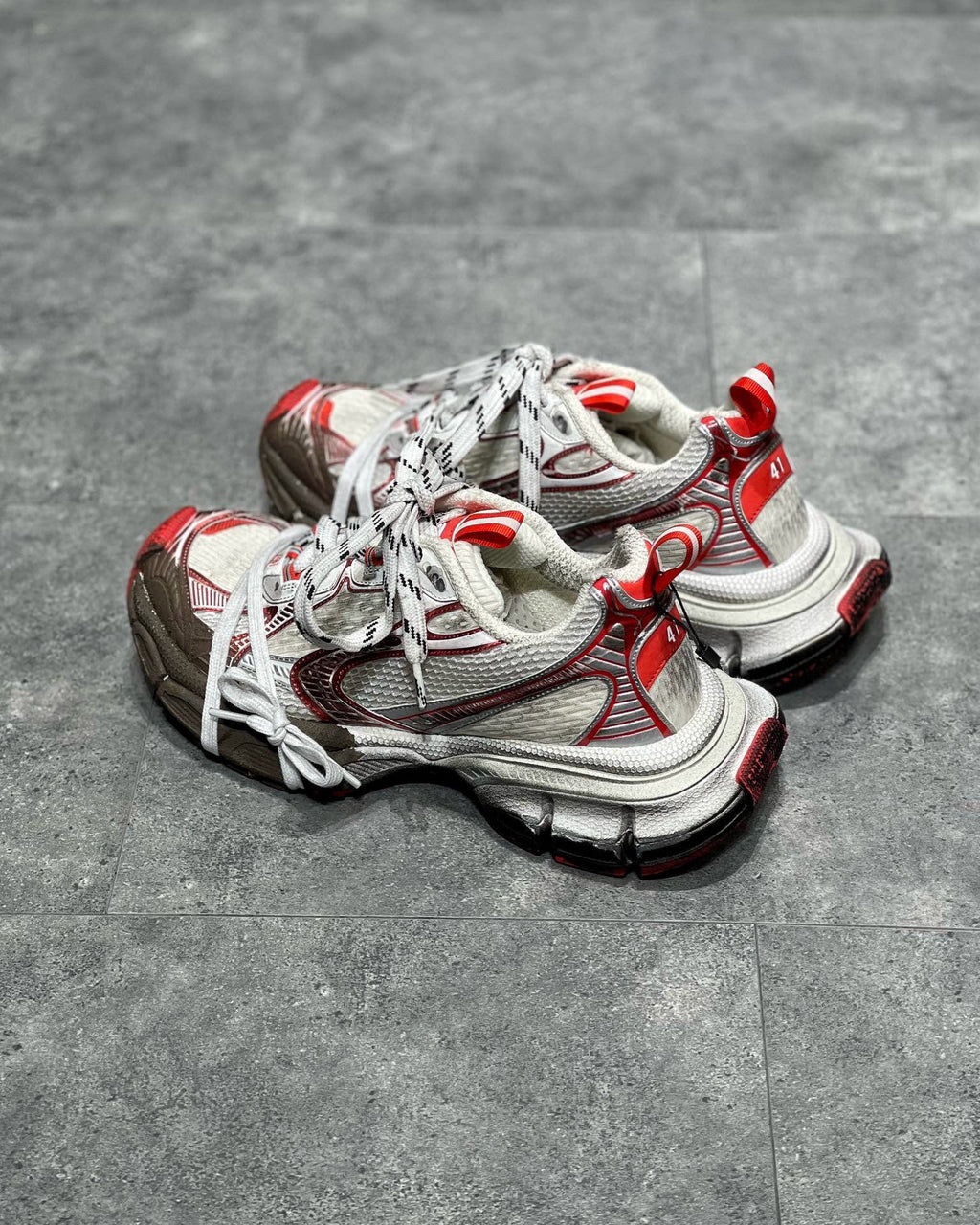 Sneakers & Shoes