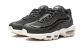AIR MAX 95 SE MNS WMNS "Black" AQ4138 001