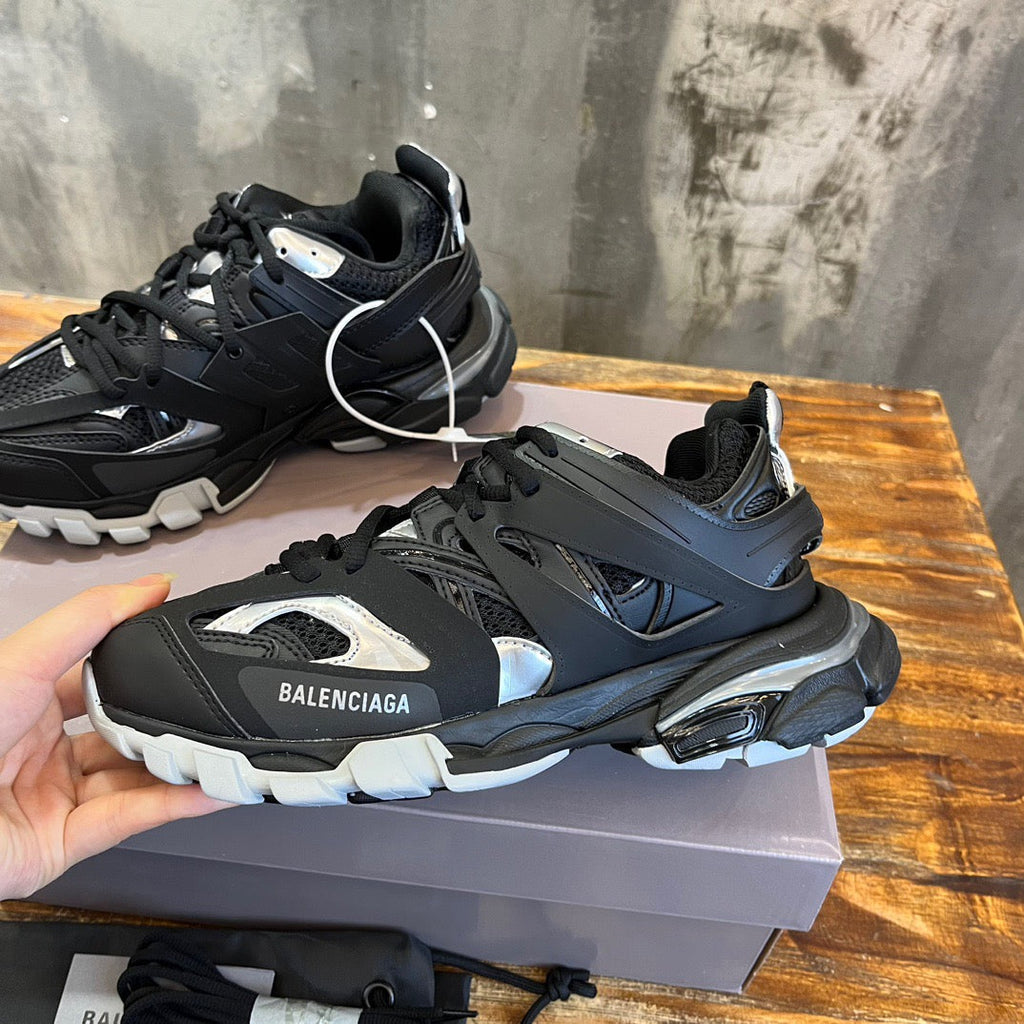BLCG Sneakers