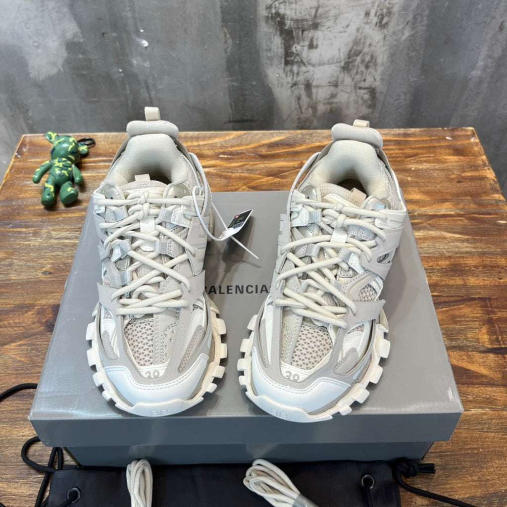 BLCG Sneakers