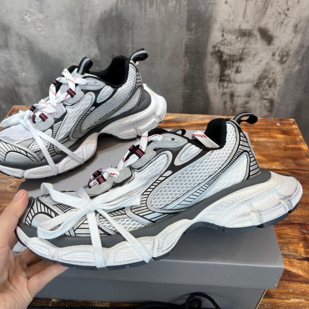 BLCG Sneakers