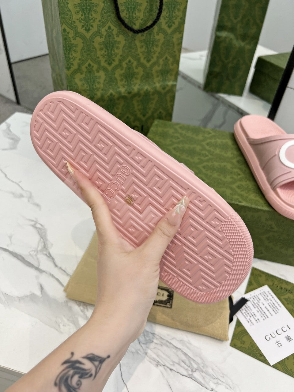 PLATFORM SLIPPERS IN LIGHT PINK IMPORTED TPU