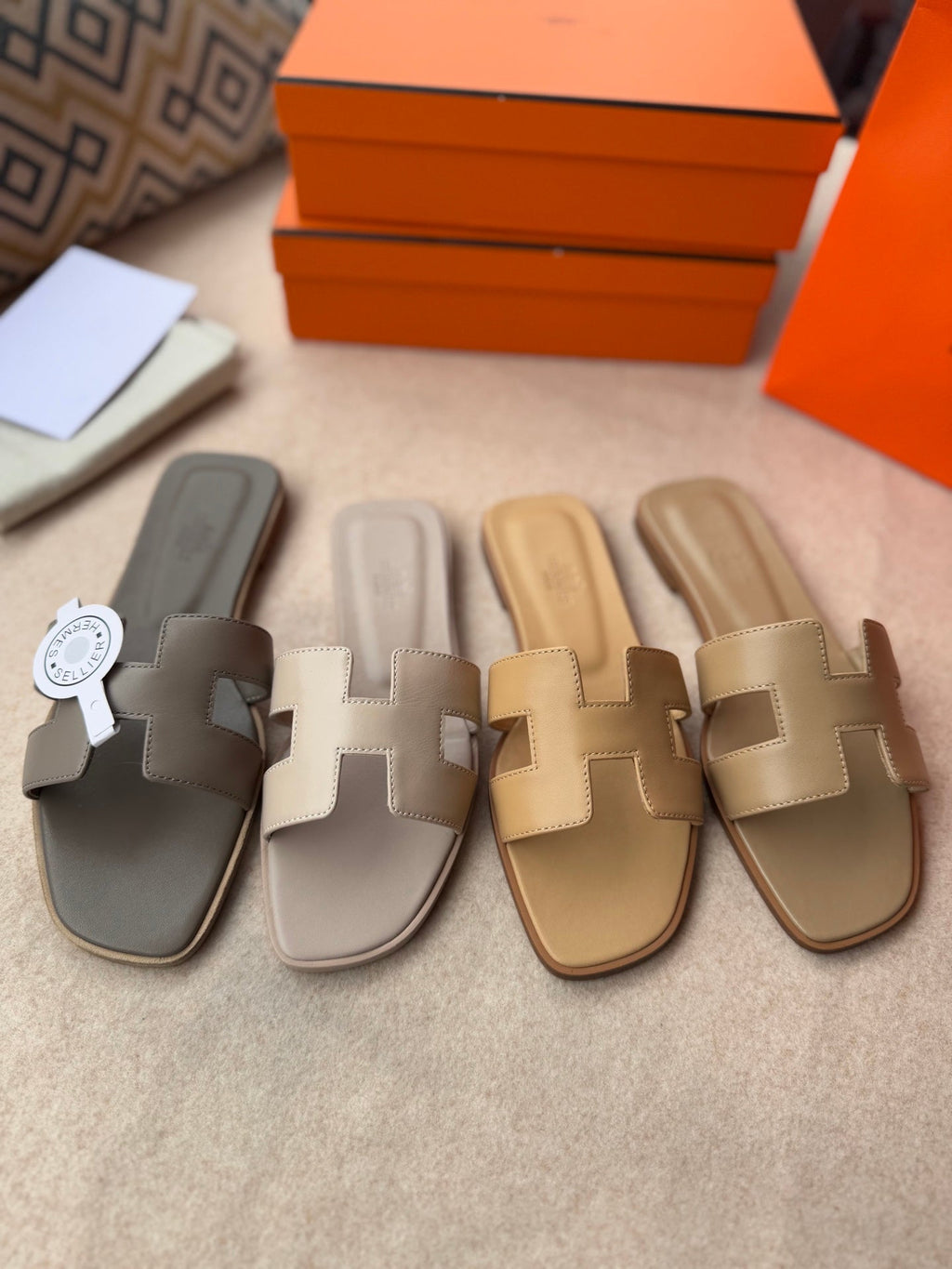 0RAN SANDALS IN TORTILLA BROWN CALFSKIN