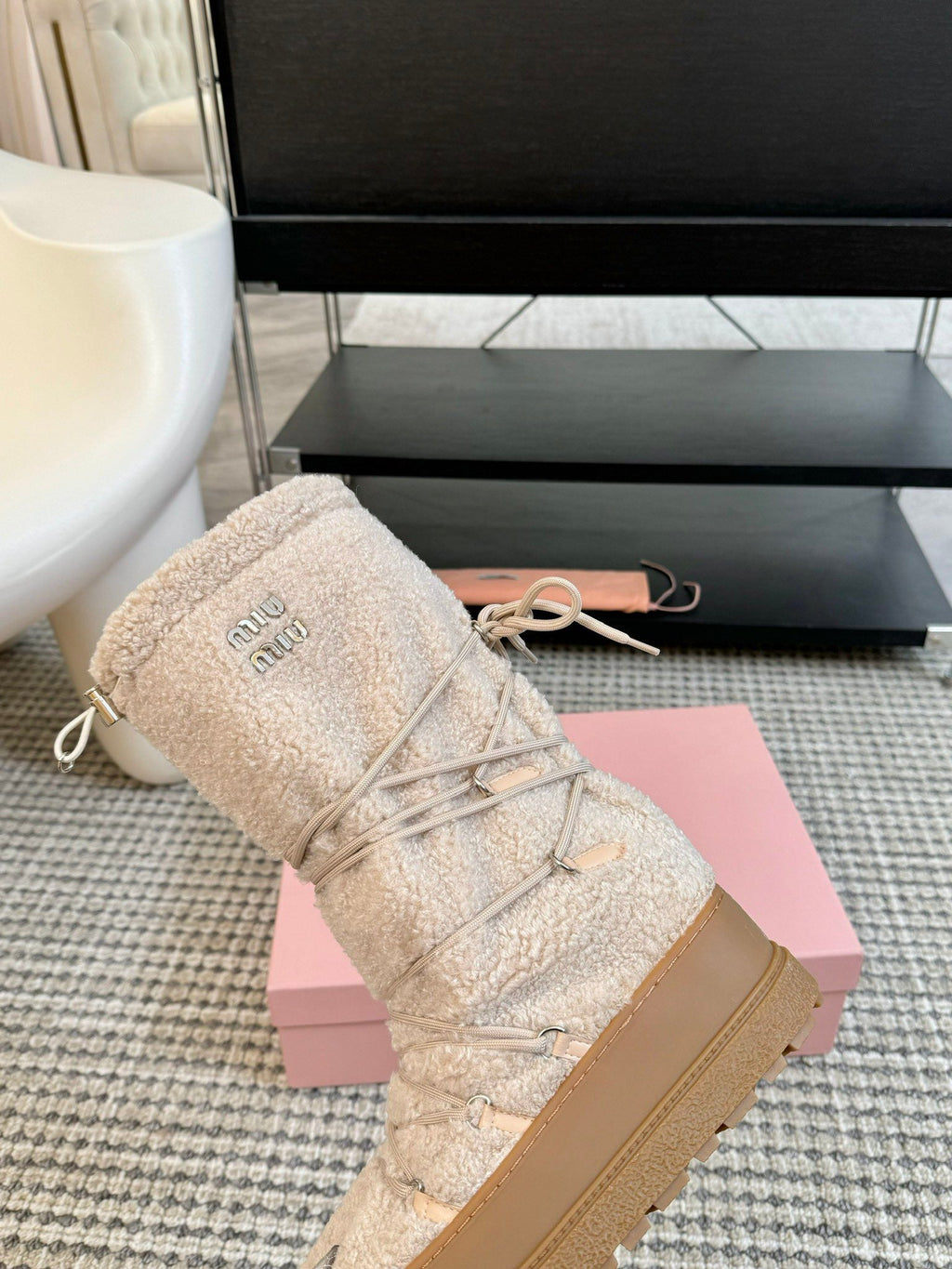 SNOW LONG BOOTS IN COSMIC LATTE SHEARLING