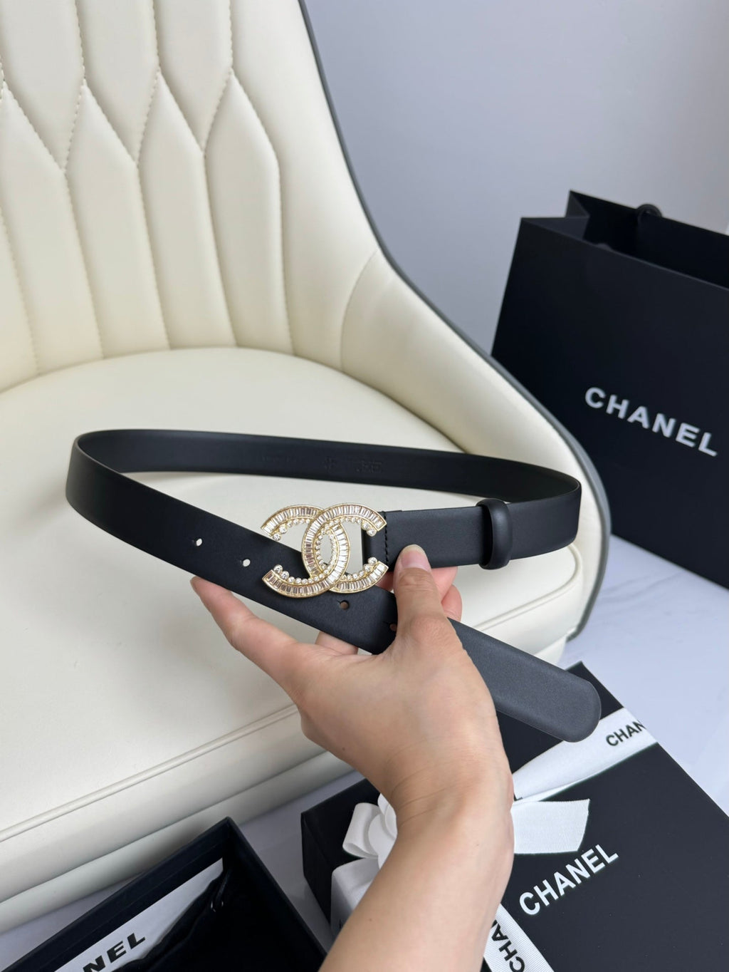 CC BELT 30MM IN BLACK SMOOTH CALFSKIN GOLD HARDWARE ATTACH RHINSTONE
