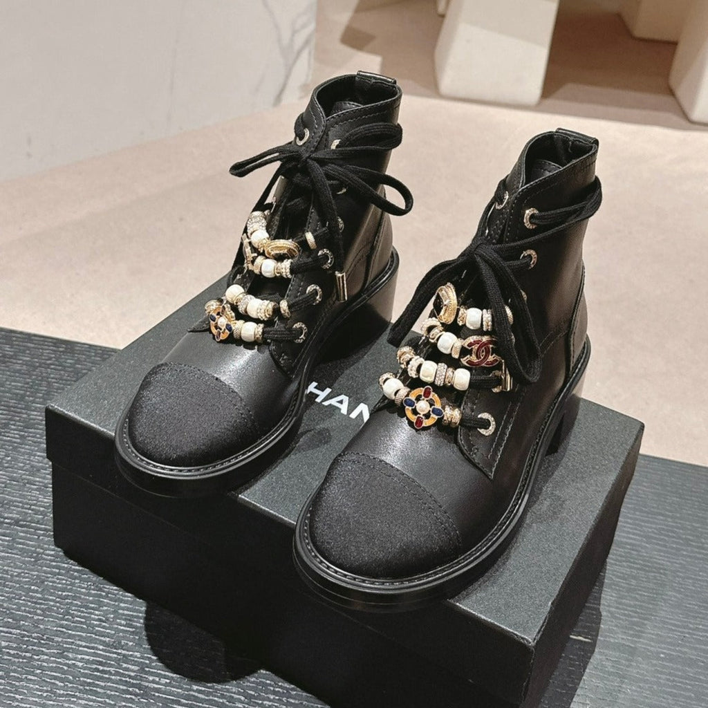 OXFORD SHORT BOOTS BLACK SHEEPSKIN
