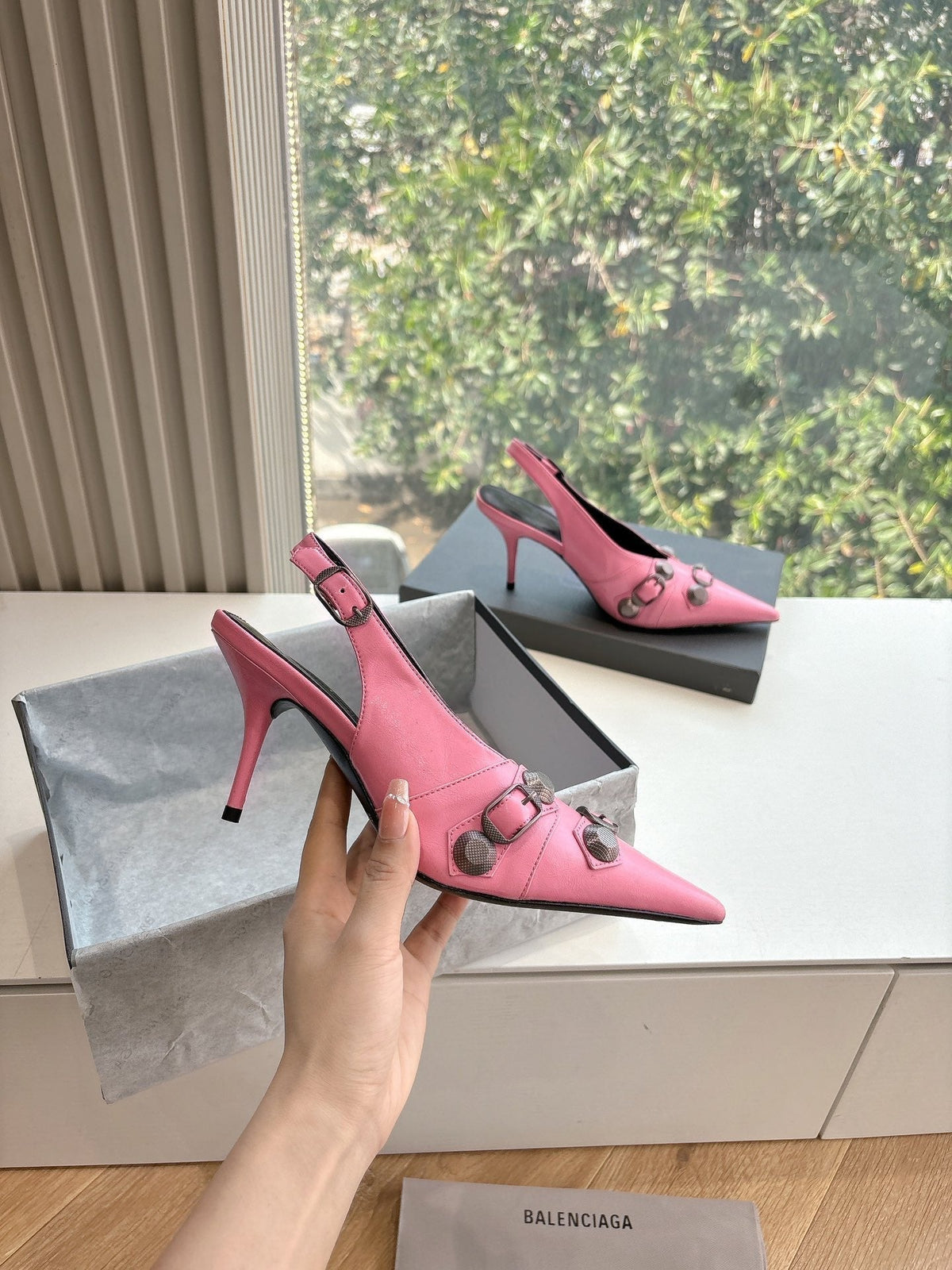 CAGOLE HIGH SLINGBACK IN BUBBLEGUM PINK GLOSSY CALFSKIN