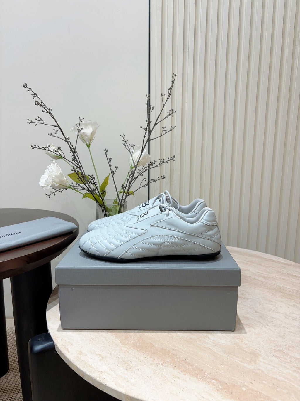 SOCCER SNEAKER IN WHITE QUILTED LAMBSKIN