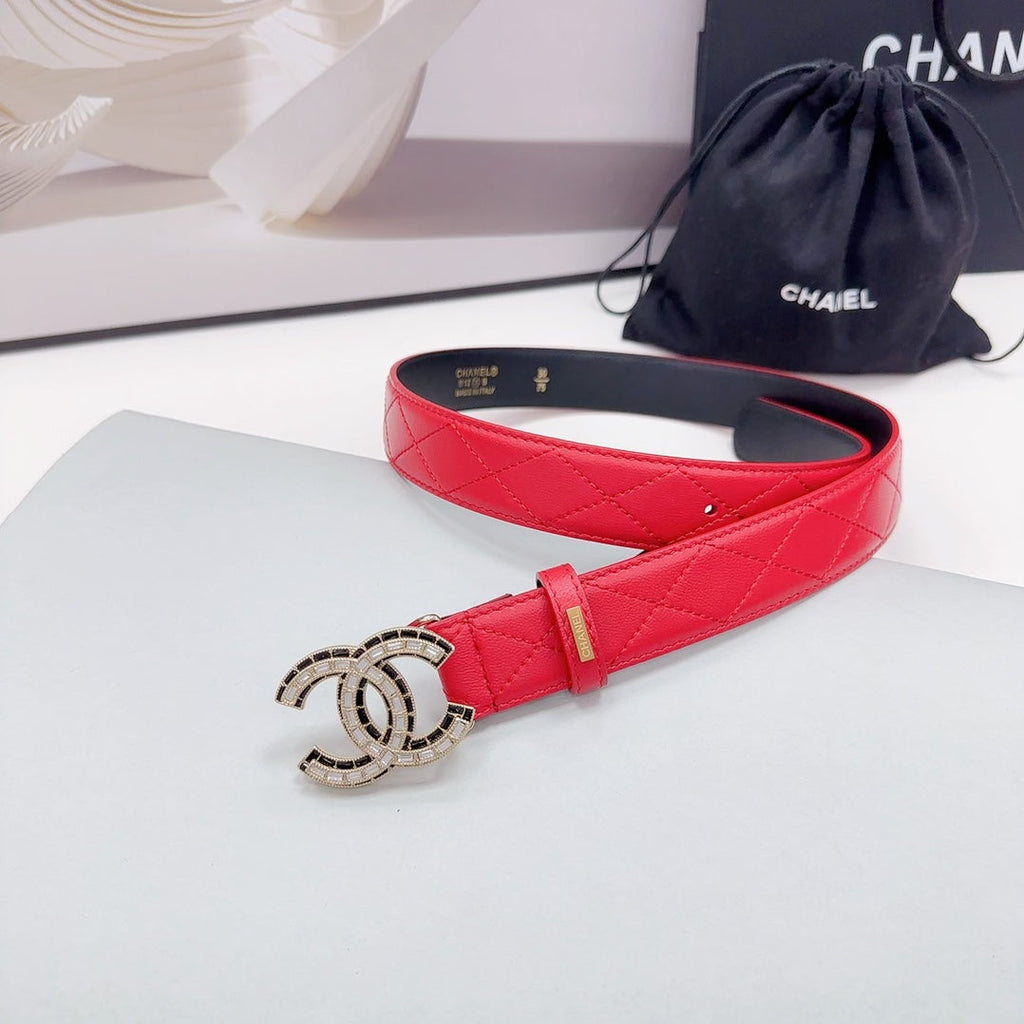 CC 30MM BELT IN CHERRY RED EMBROIDERED CALFSKIN METAL HARDWARE