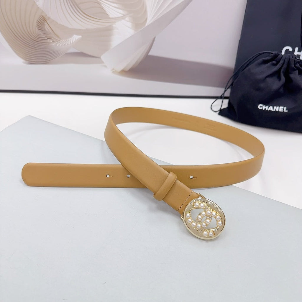 CC 30MM BELT IN CAMEL BEIGE CALFSKIN SILVER HARDWARE ATTACH PEARLS