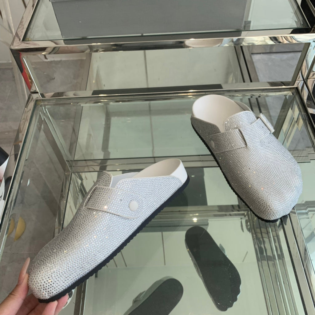 BIRKENSTOCK CLOG ATTACHED RHINESTONES IN WHITE CALFSKIN