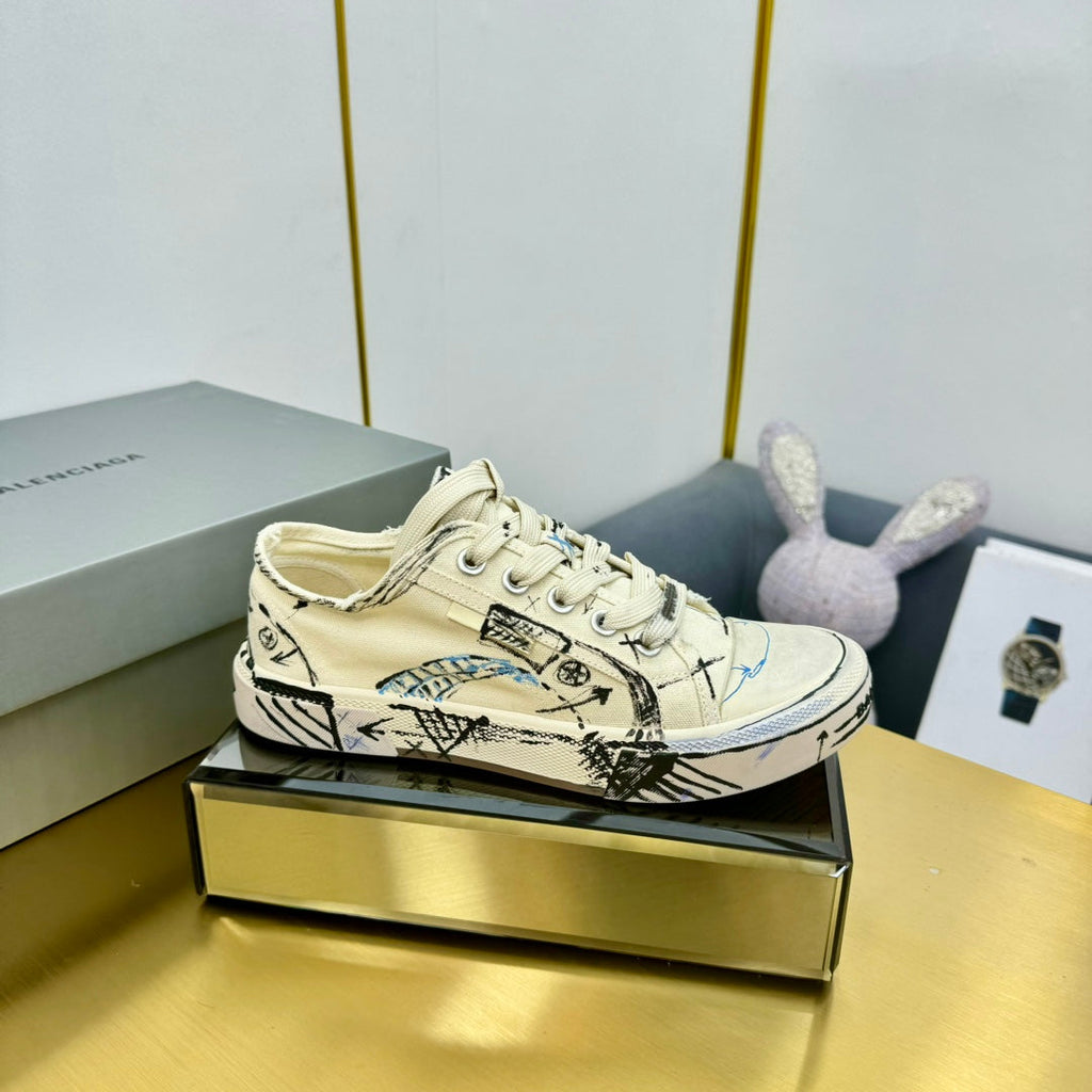 SKETCH SNEAKERS IN BEIGE CANVAS