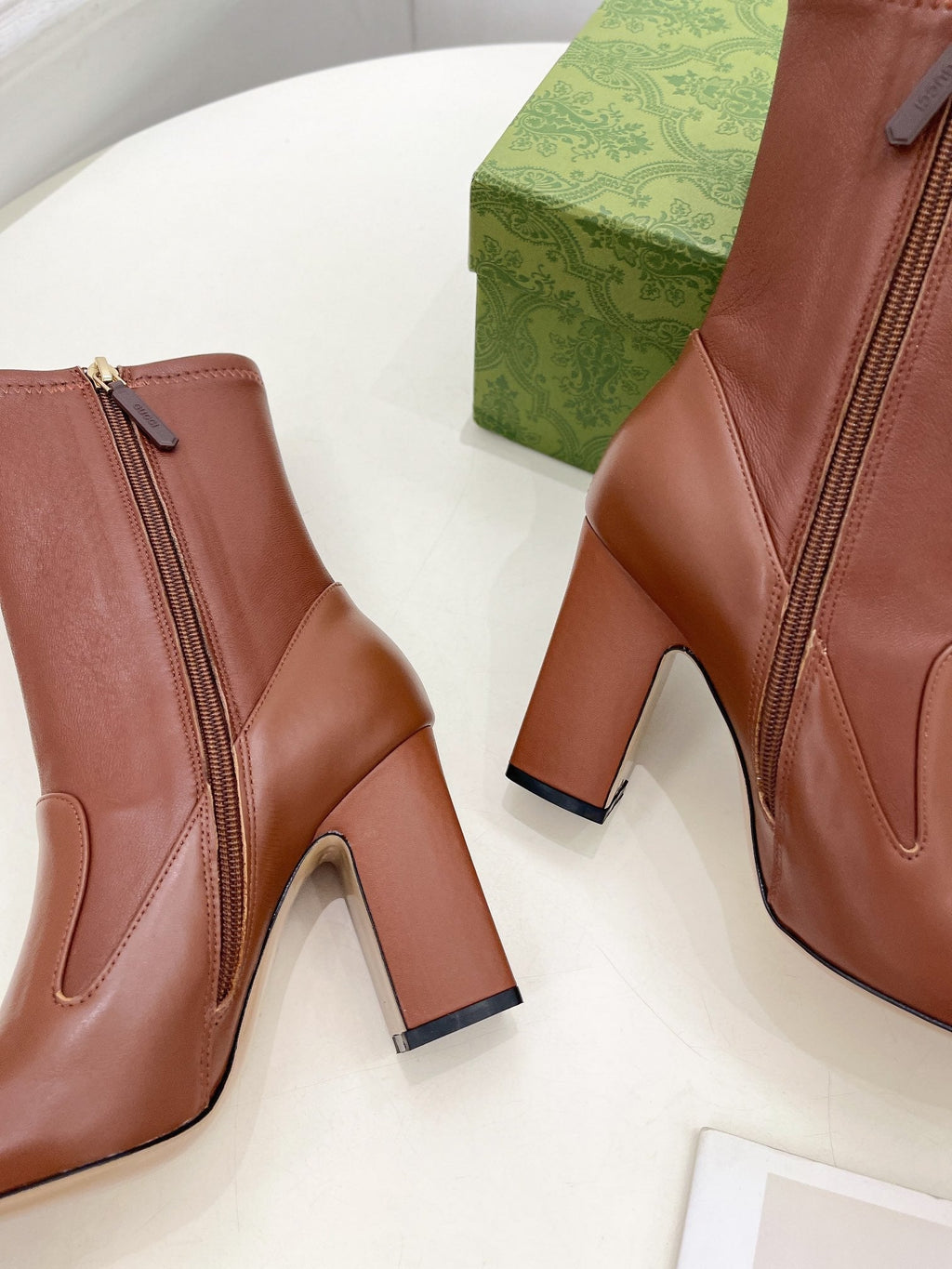HORSEBIT ANKLE BOOTS 9.5CM IN CINNAMON BROWN SHEEPSKIN