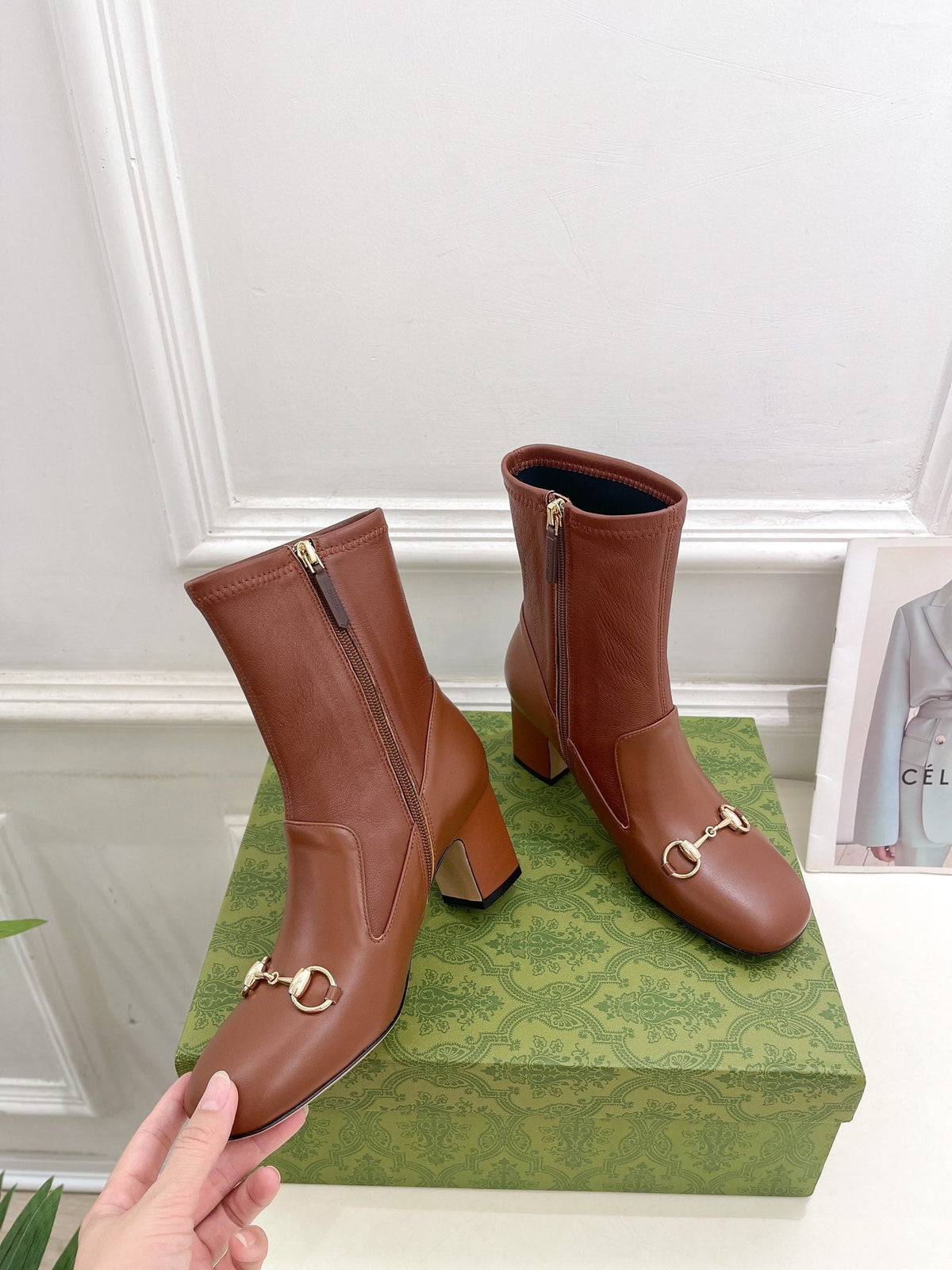 HORSEBIT ANKLE BOOTS 6.5CM IN CINNAMON BROWN SHEEPSKIN