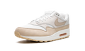 AIR MAX 1 WMNS "Sanddrift" FB5060 100
